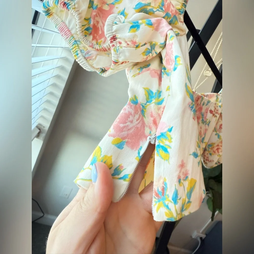 Zara Floral Puff Sleeve Blouse NWT
